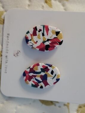 Colorful Confetti Oval Stud Earrings - White Base
